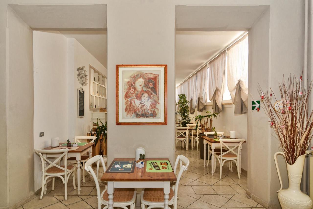 City Hotel Viareggio Esterno foto