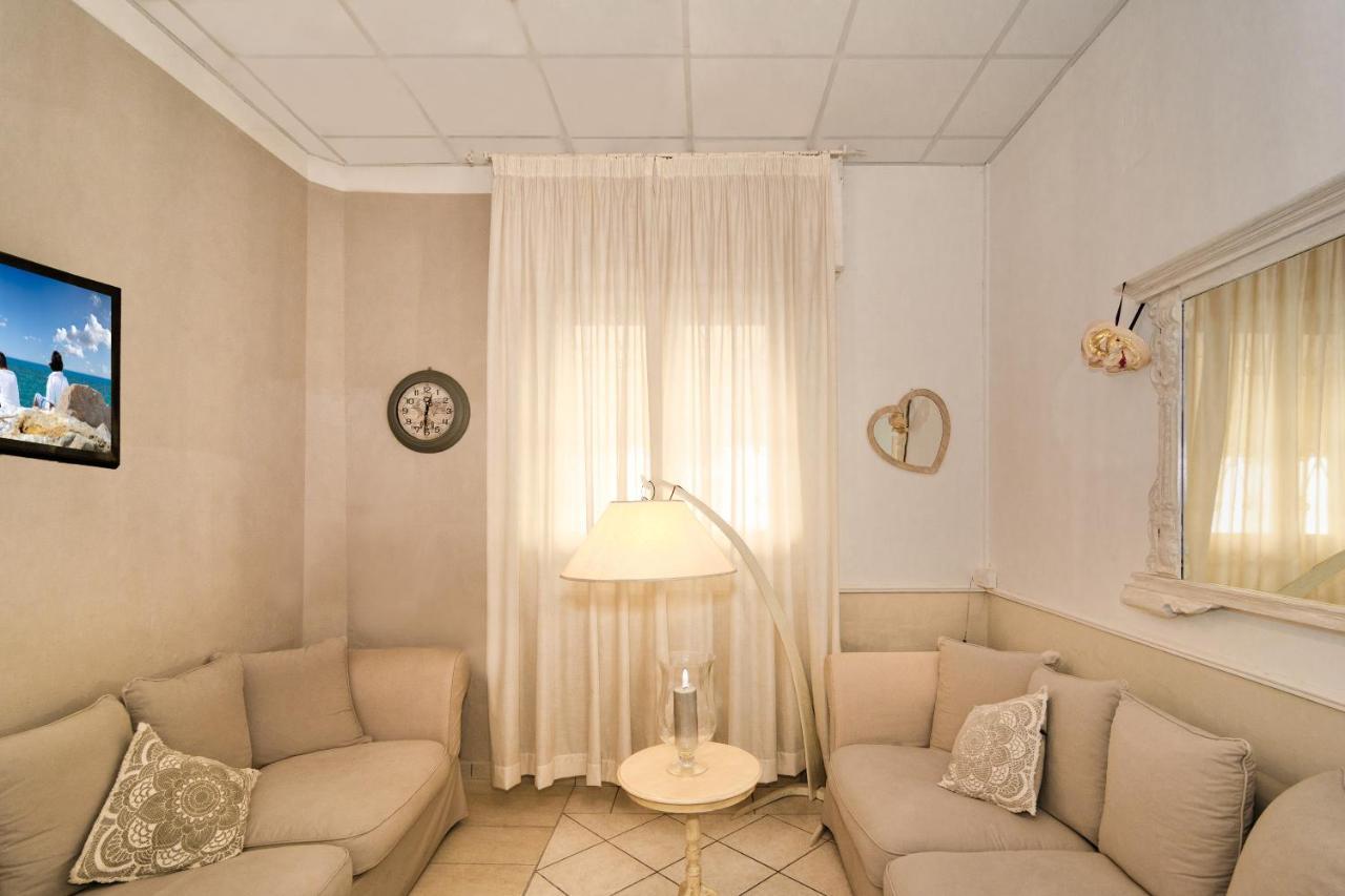 City Hotel Viareggio Esterno foto