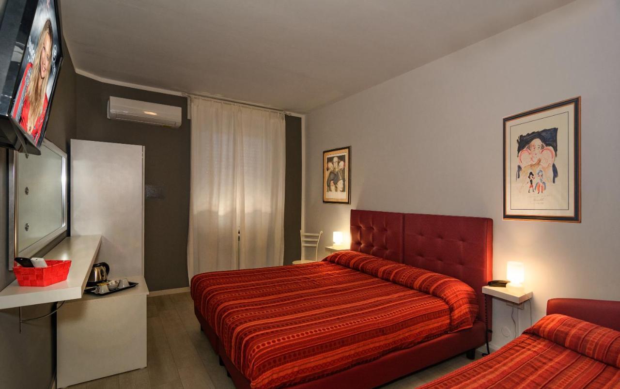 City Hotel Viareggio Esterno foto